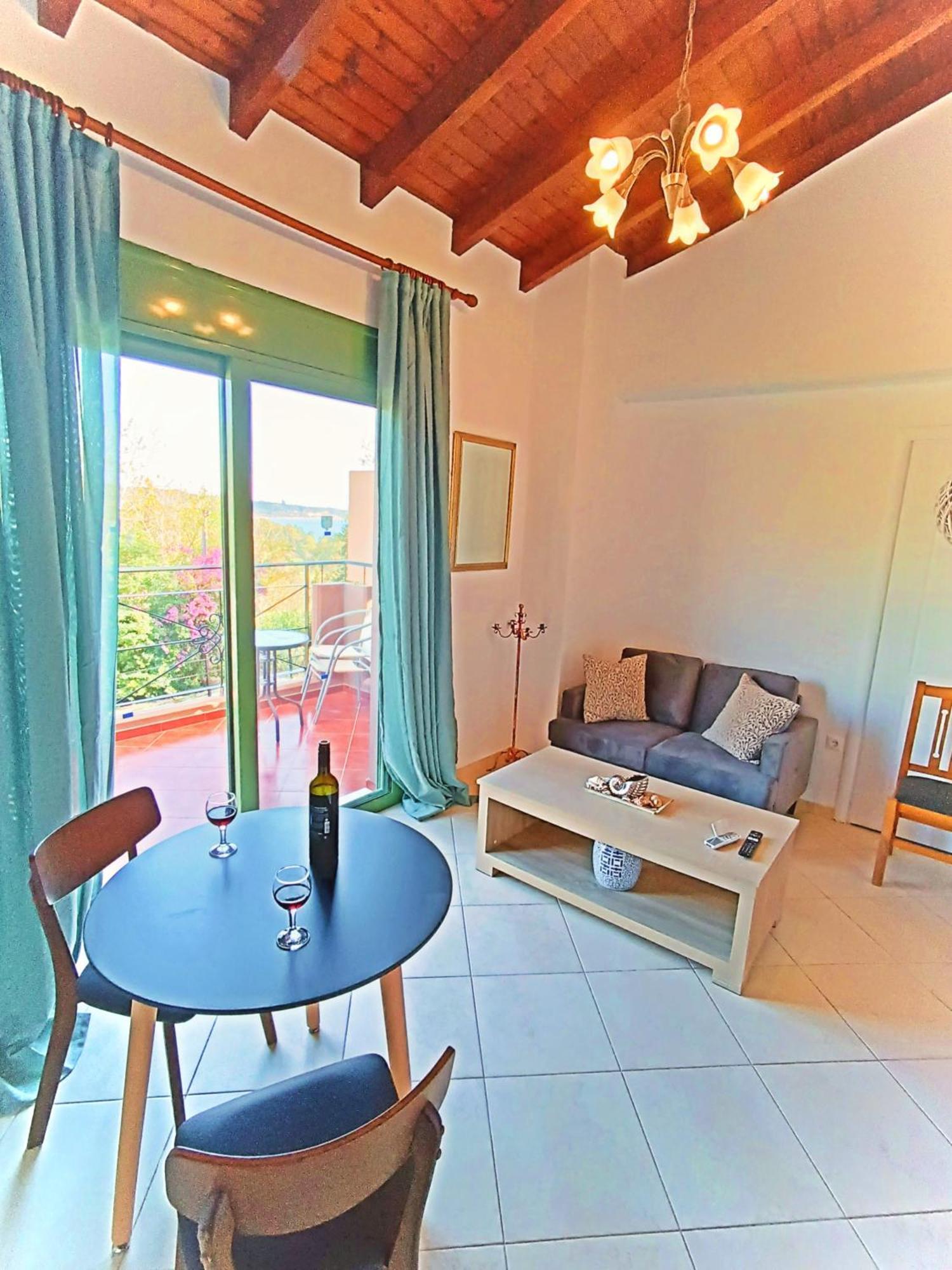 קאטליוס Okeanis Apartments & Suites Adults Only מראה חיצוני תמונה